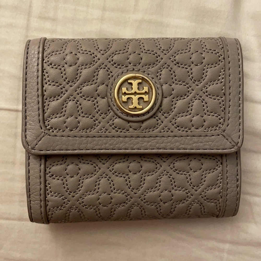 Tory Burch Foldable wallet